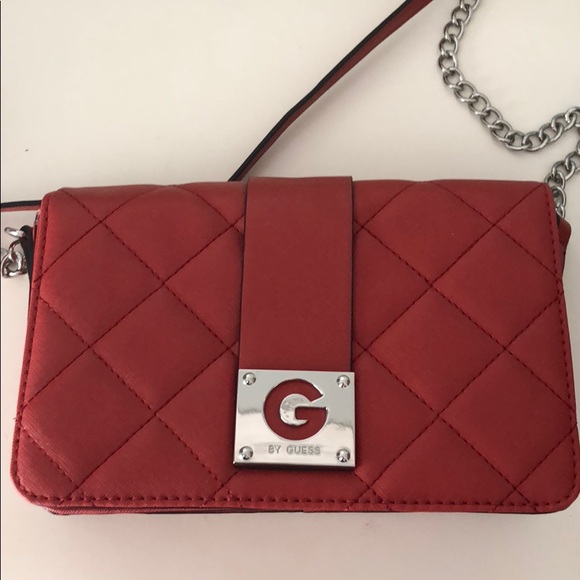 guess red crossbody bag